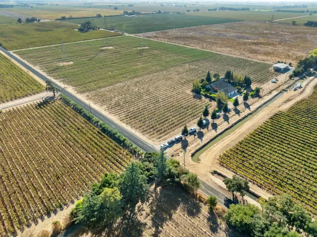 $1,925,000 | 5288 West Kile Road, Lodi, CA 95242