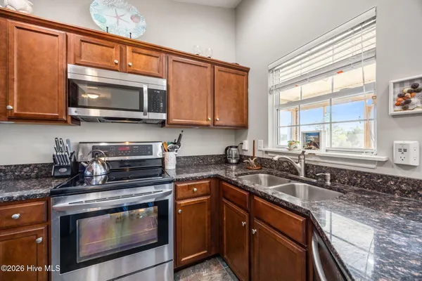$465,000 | 643 Riva Ridge Road, Sneads Ferry, NC 28460