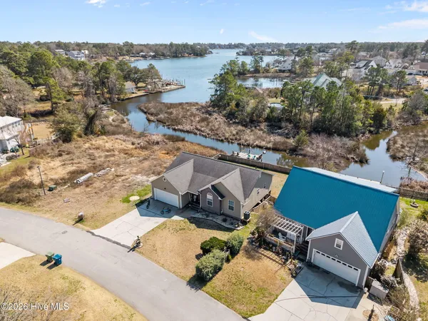 $465,000 | 643 Riva Ridge Road, Sneads Ferry, NC 28460