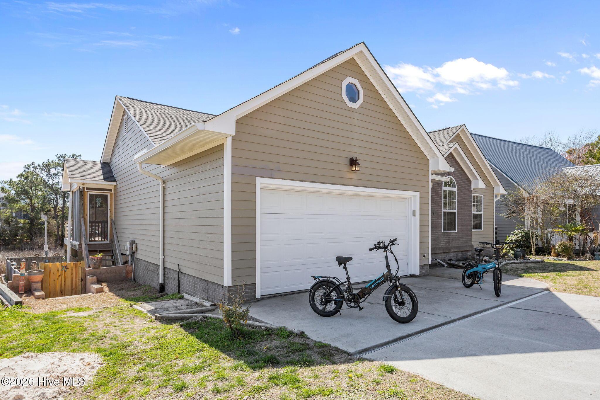 643 Riva Ridge Road Sneads Ferry, NC 28460 - Photo 5 of 57 2-web-or-mls-643 Riva Ridge Rd 109