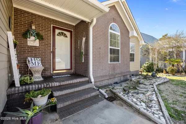 $465,000 | 643 Riva Ridge Road, Sneads Ferry, NC 28460
