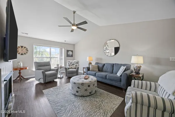 $465,000 | 643 Riva Ridge Road, Sneads Ferry, NC 28460