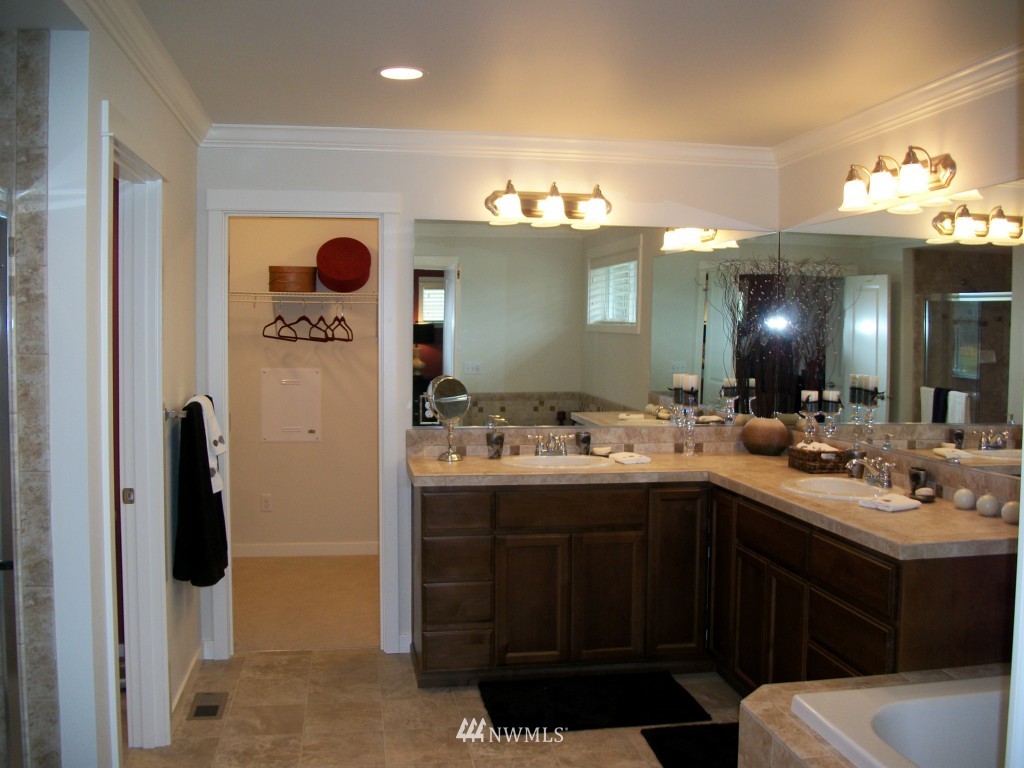 4413 229th Place Southeast, Unit LOT28 Bothell, WA 98021 - Photo 4 of 7 Gallery Image 4
