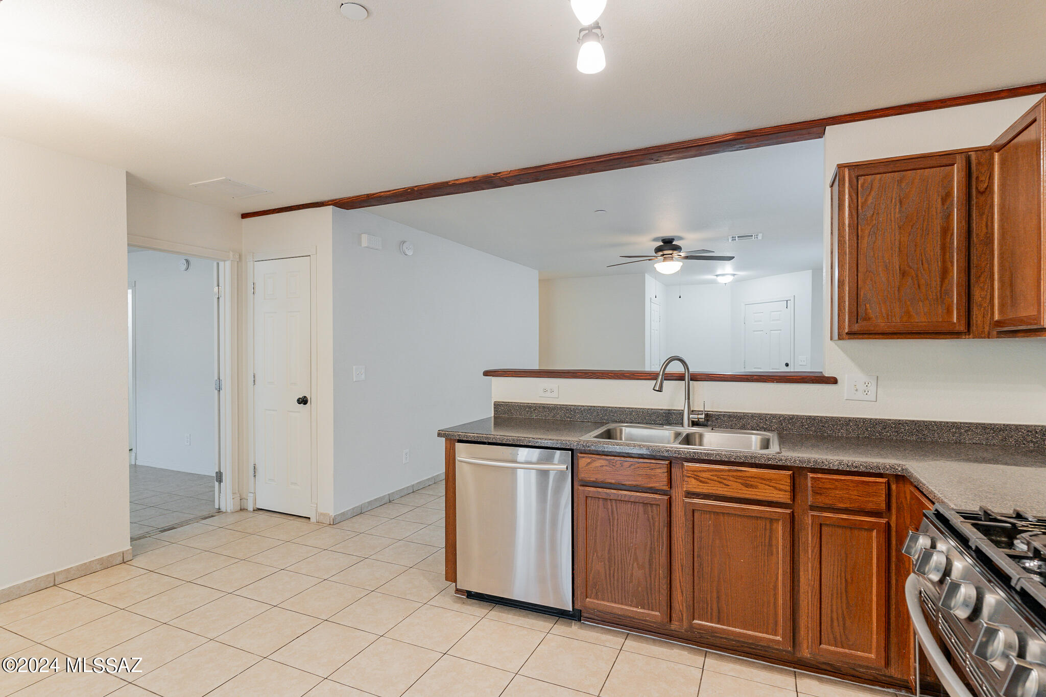 3146 West Treece Way Tucson, AZ 85742 - Photo 18 of 44