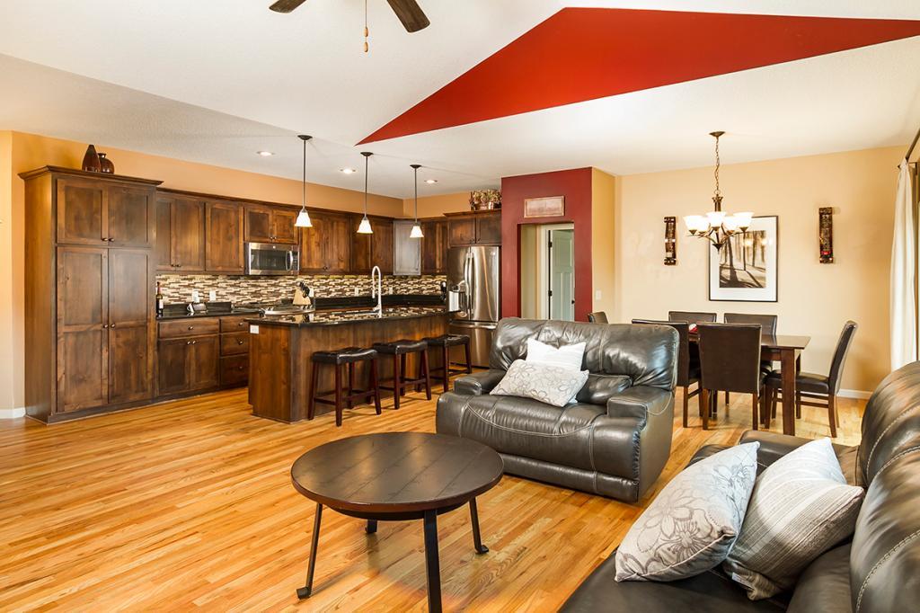 1358 Ridge Lane Shakopee, MN 55379 - Photo 3 of 30 Gallery Image 3