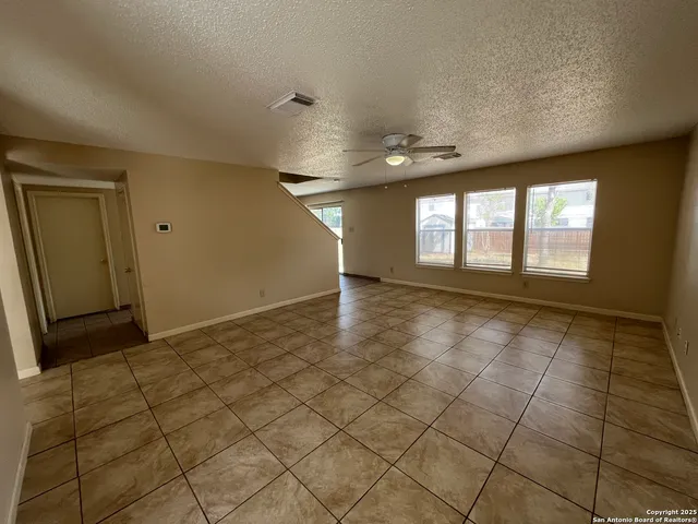 $1,795 | 6212 Encanto Point Drive, San Antonio, TX 78244