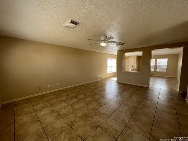 $1,795 | 6212 Encanto Point Drive, San Antonio, TX 78244