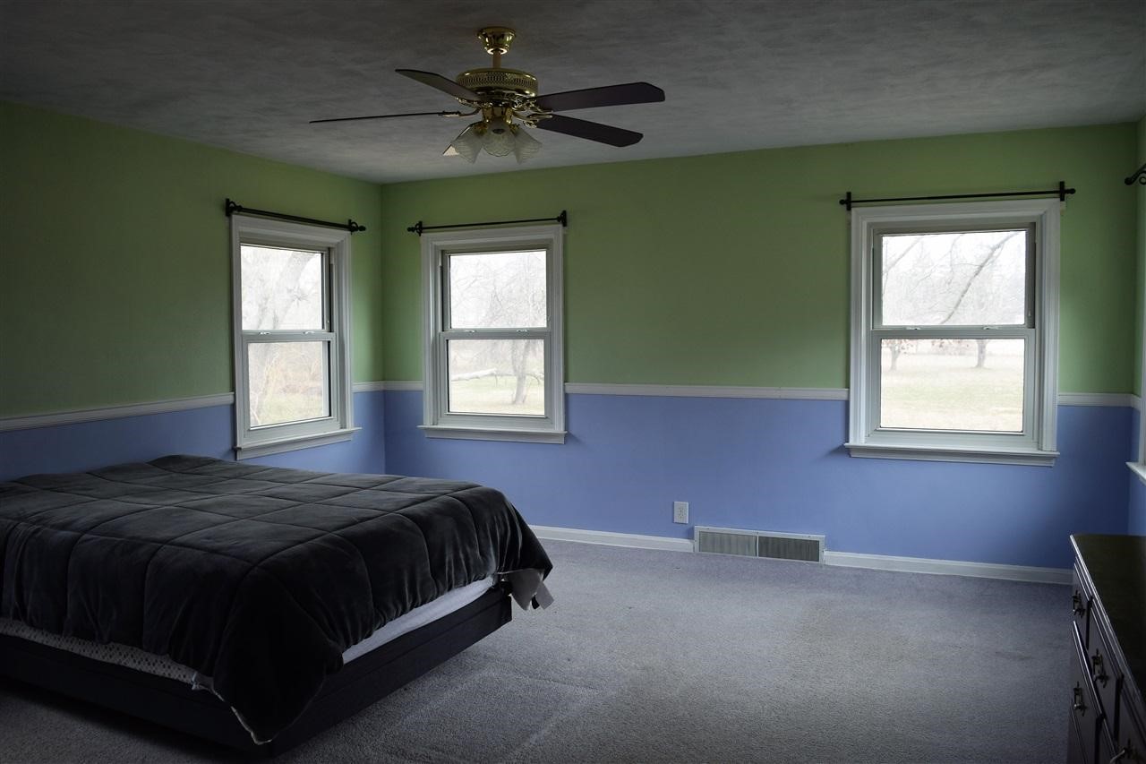 8495 Fenton Road Grand Blanc, MI 48439 - Photo 13 of 22 21432492-12.JPG