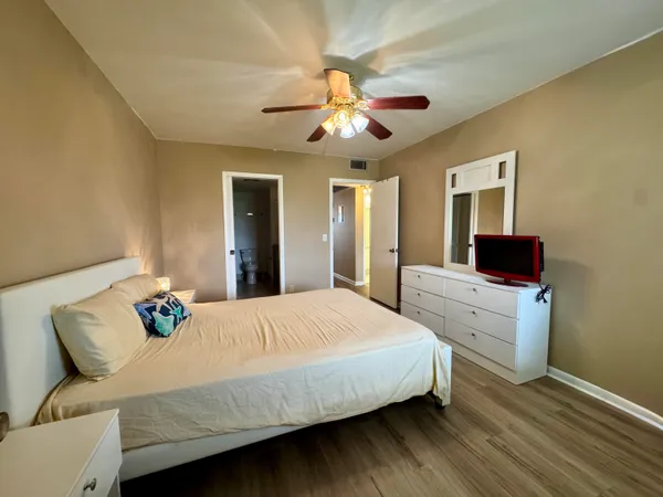 $1,600 | 4019 Lincoln A, Boca Raton, FL 33434