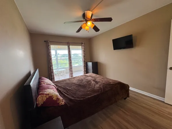 $1,600 | 4019 Lincoln A, Boca Raton, FL 33434