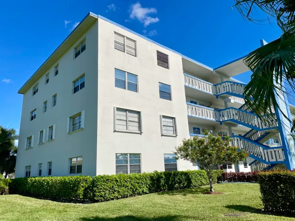 $1,600 | 4019 Lincoln A, Boca Raton, FL 33434