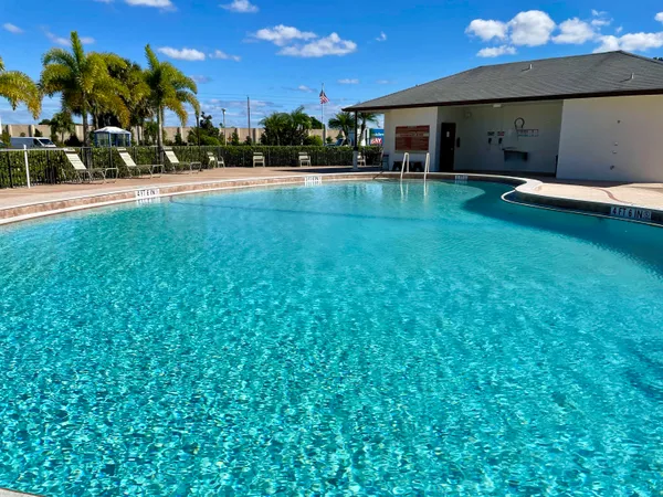 $1,600 | 4019 Lincoln A, Boca Raton, FL 33434