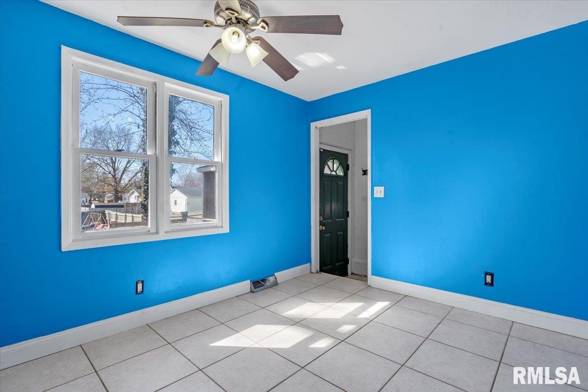 204 Mayden Avenue Springfield, IL 62707 - Photo 11 of 35