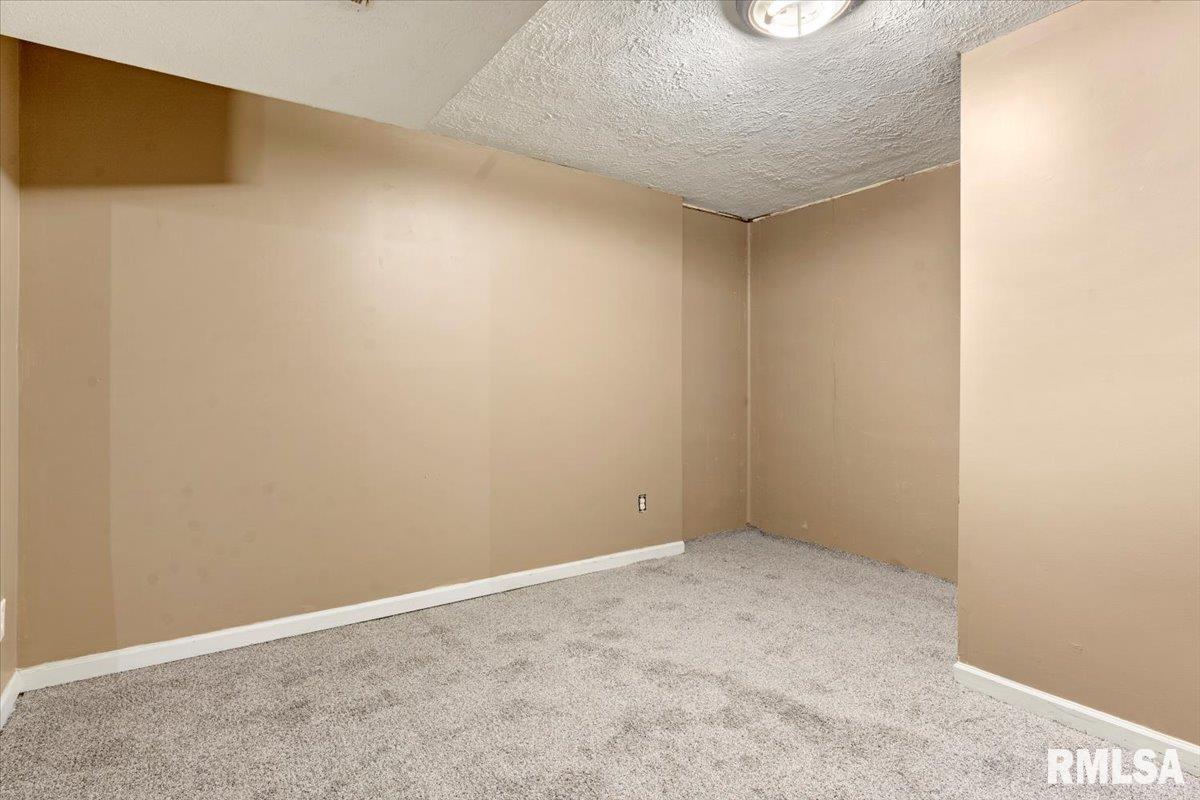 204 Mayden Avenue Springfield, IL 62707 - Photo 27 of 35