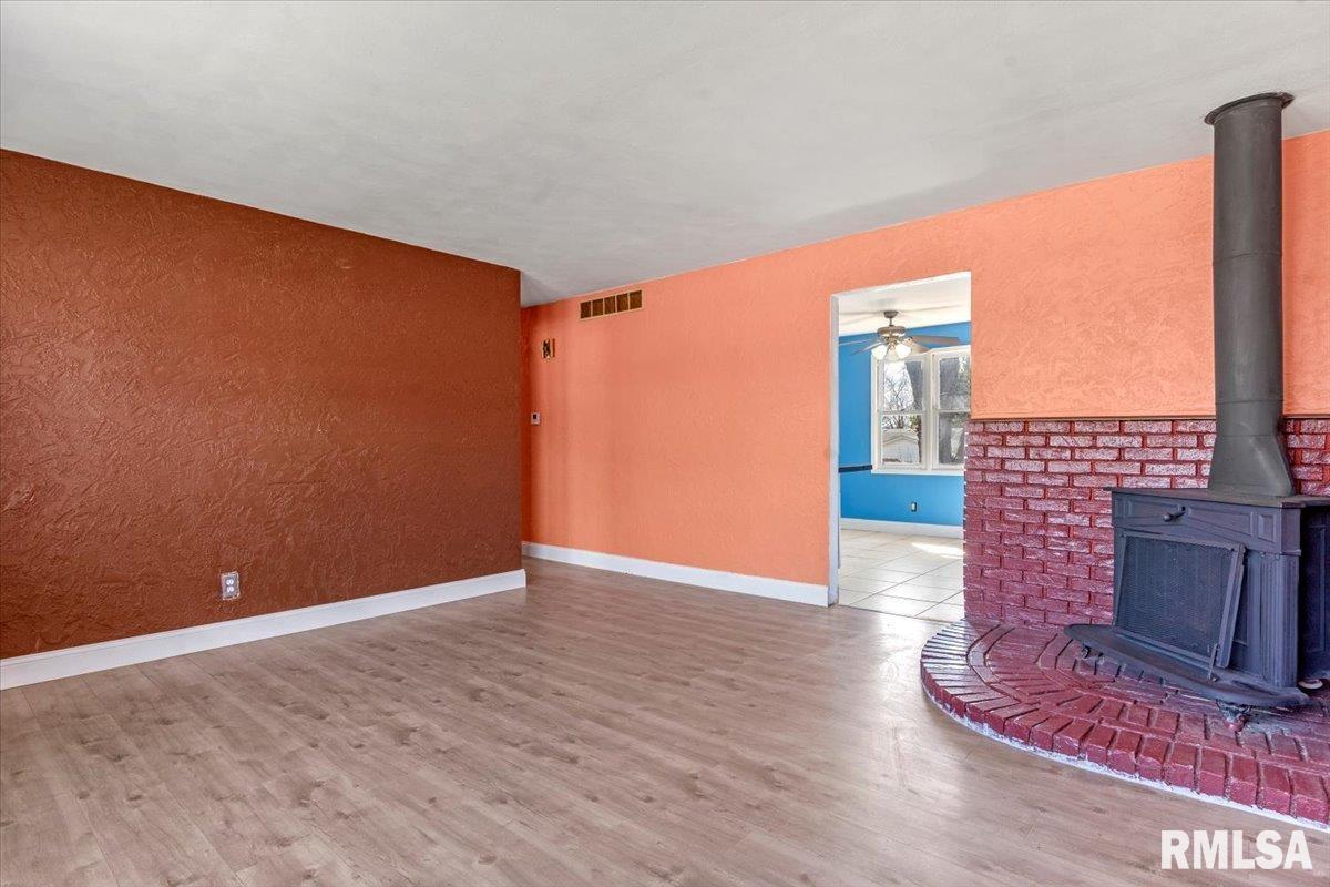 204 Mayden Avenue Springfield, IL 62707 - Photo 6 of 35