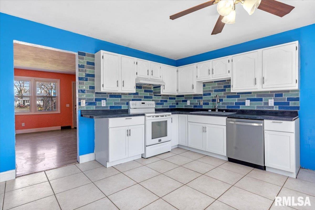 204 Mayden Avenue Springfield, IL 62707 - Photo 9 of 35