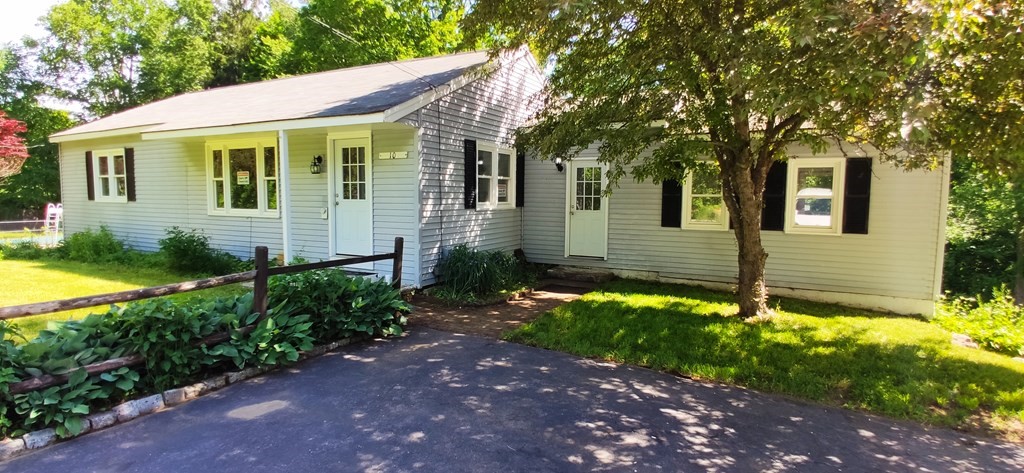 10 Mt Jefferson Road Hubbardston, MA 01452 - Photo 1 of 32 Gallery Image 1