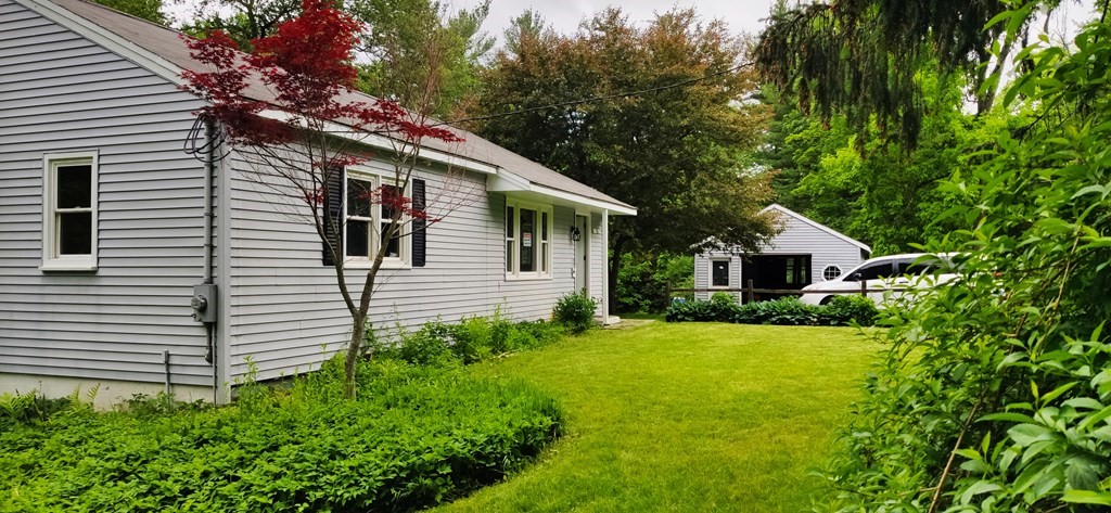 10 Mt Jefferson Road Hubbardston, MA 01452 - Photo 2 of 32 Gallery Image 2
