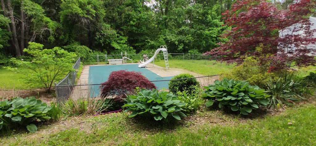 10 Mt Jefferson Road Hubbardston, MA 01452 - Photo 5 of 32 Gallery Image 5