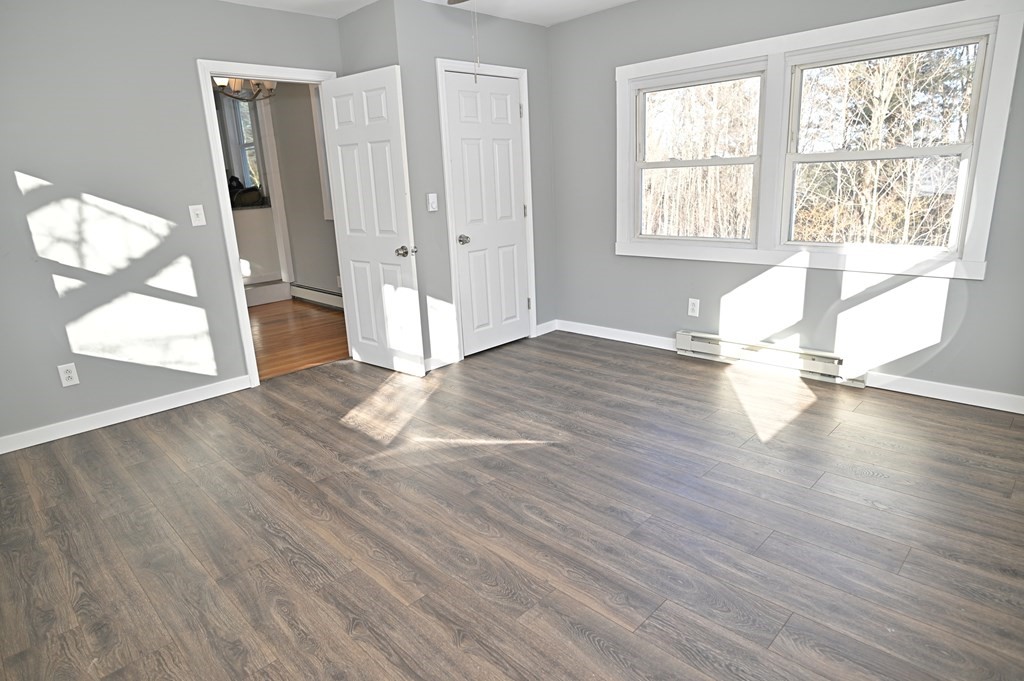 10 Mt Jefferson Road Hubbardston, MA 01452 - Photo 8 of 32 Gallery Image 8