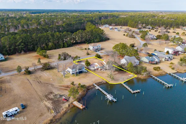 $525,000 | 9209 Hornigold Avenue, Oriental, NC 28571