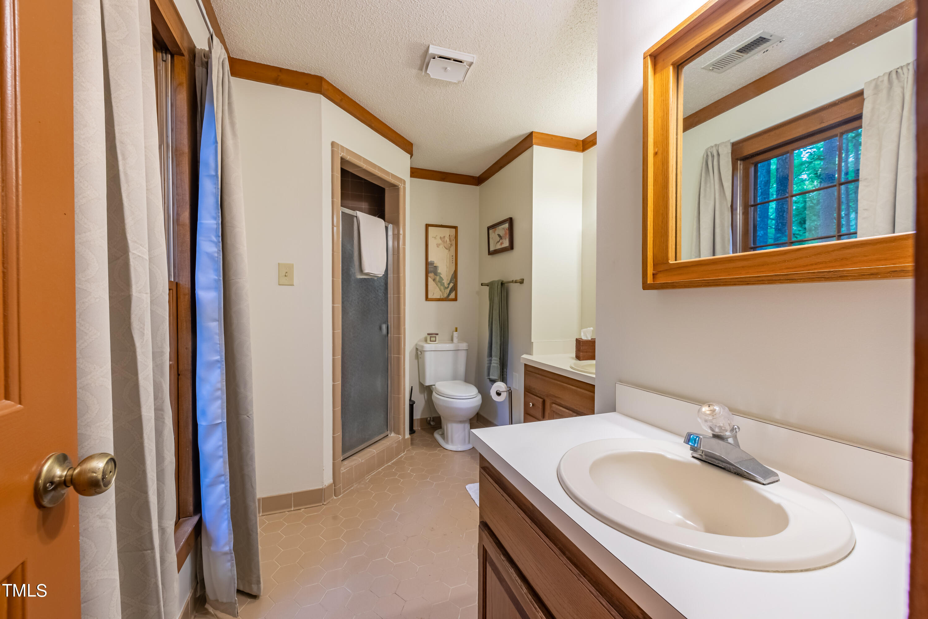 10208 Roadstead Way West Raleigh, NC 27613 - Photo 18 of 37 2E6A9668-HDR (1)