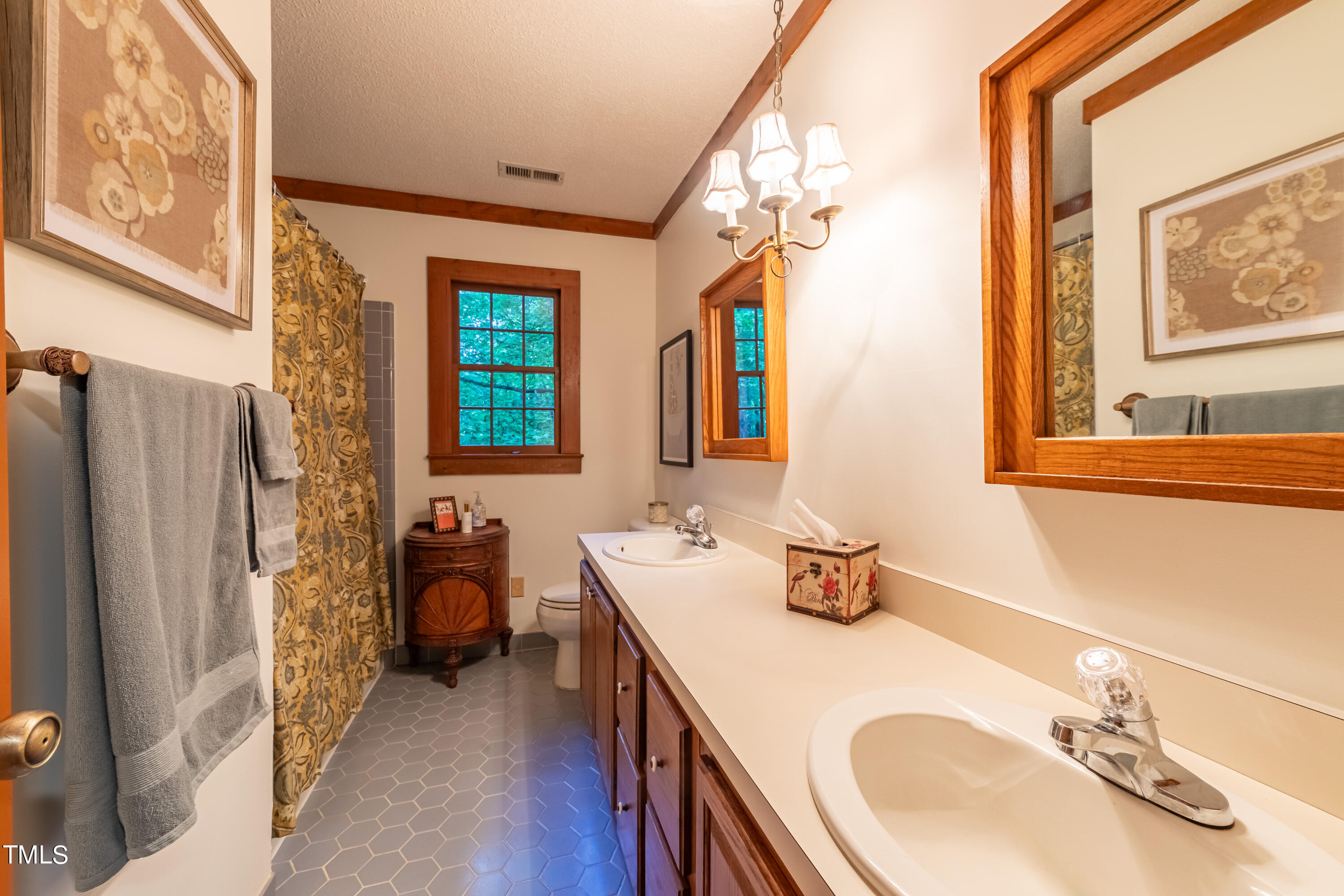 10208 Roadstead Way West Raleigh, NC 27613 - Photo 23 of 37 2E6A9618-HDR