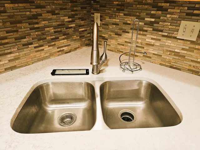 $174,900 | 120 Pine Drive, Unit H, Porter, IN 46304