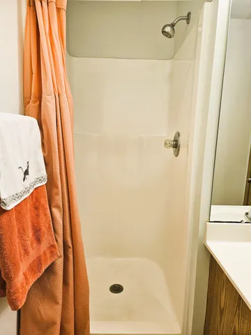 $174,900 | 120 Pine Drive, Unit H, Porter, IN 46304