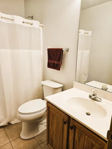 $174,900 | 120 Pine Drive, Unit H, Porter, IN 46304