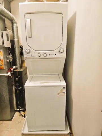 $174,900 | 120 Pine Drive, Unit H, Porter, IN 46304