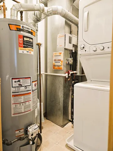 $174,900 | 120 Pine Drive, Unit H, Porter, IN 46304