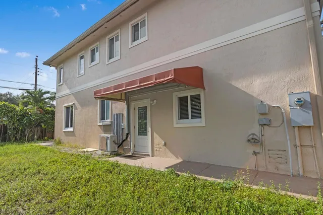 $959,000 | 4500 Southwest 25th Terrace, Fort Lauderdale, FL 33312