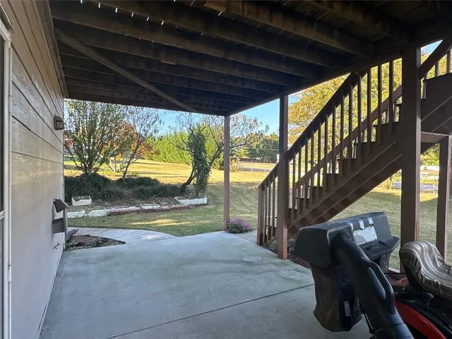 $599,999 | 222 Black Birch Pass, Lilburn, GA 30047