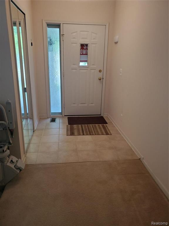 50810 Raintree Circle Chesterfield, MI 48047 - Photo 9 of 23