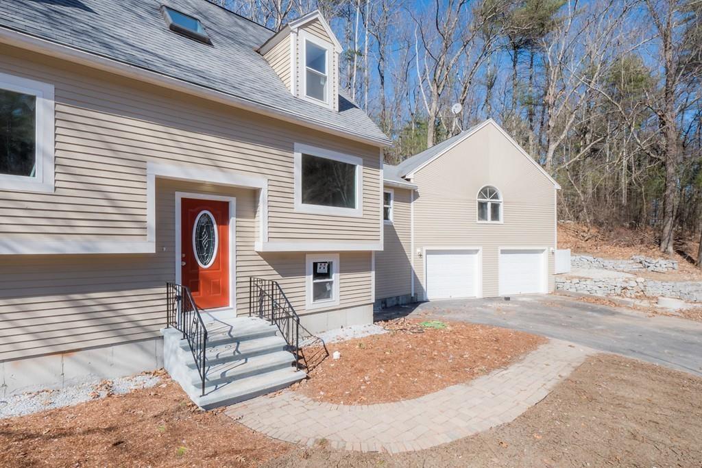 31 Fir Road Groton, MA 01450 - Photo 3 of 42