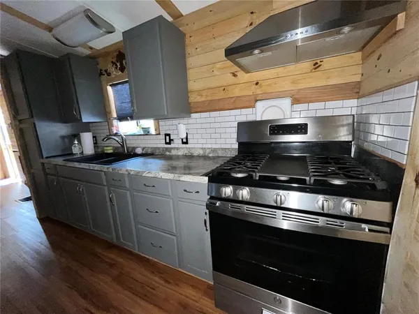 $99,900 | 124 West Parker Avenue, Bushnell, FL 33513