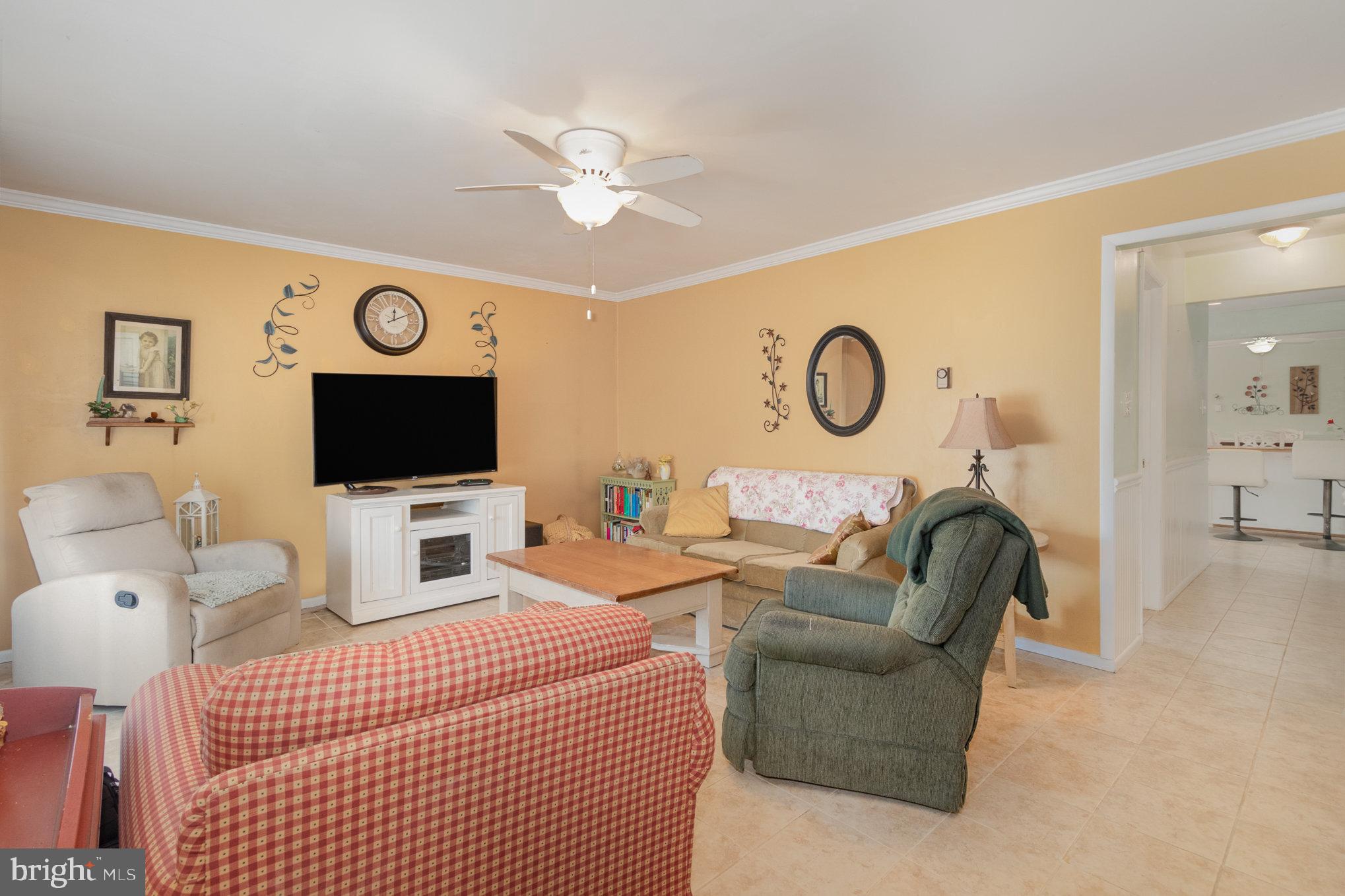 277 West Ridge Street Carlisle, PA 17013 - Photo 3 of 32 Gallery Image 3