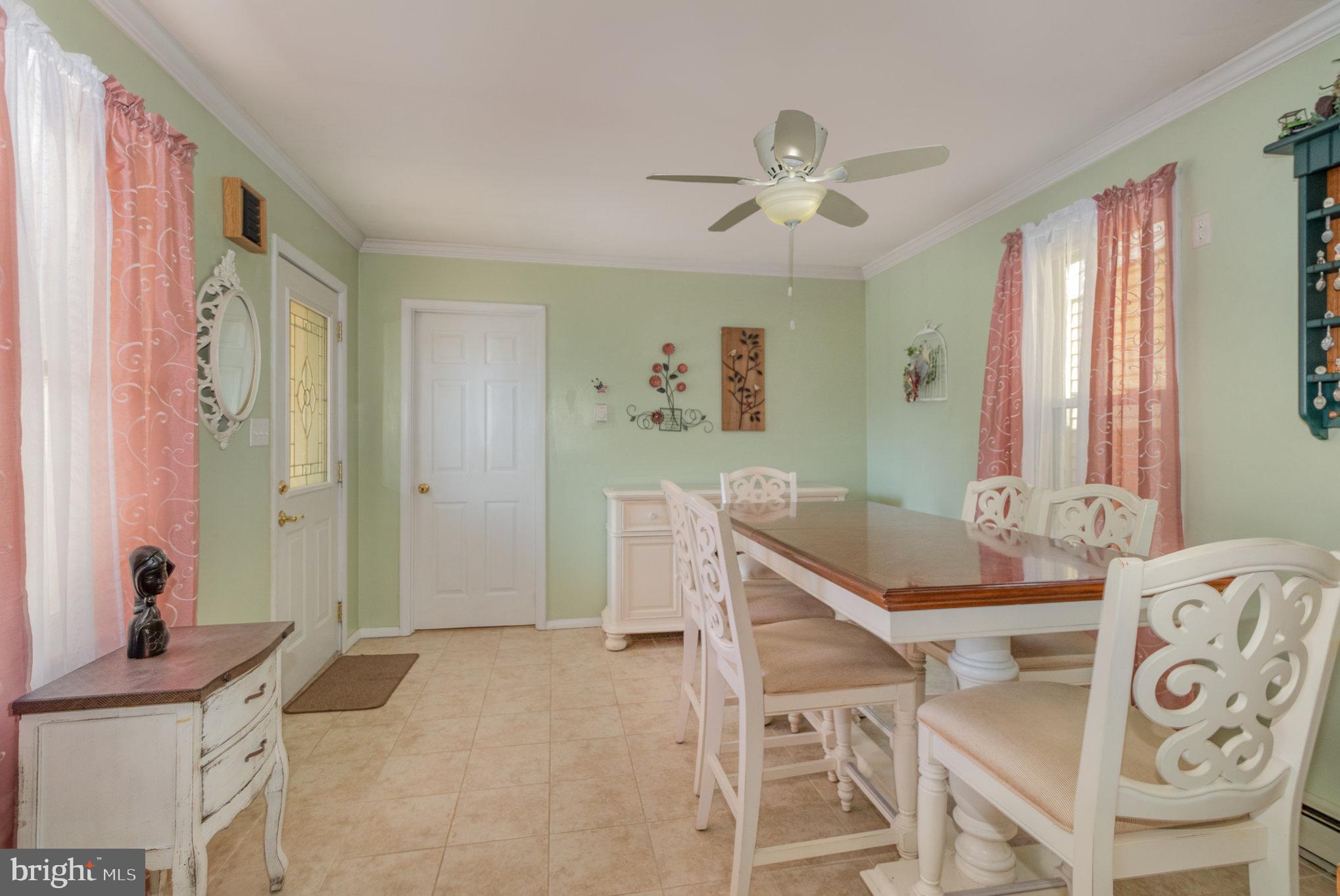 277 West Ridge Street Carlisle, PA 17013 - Photo 9 of 32 Gallery Image 9