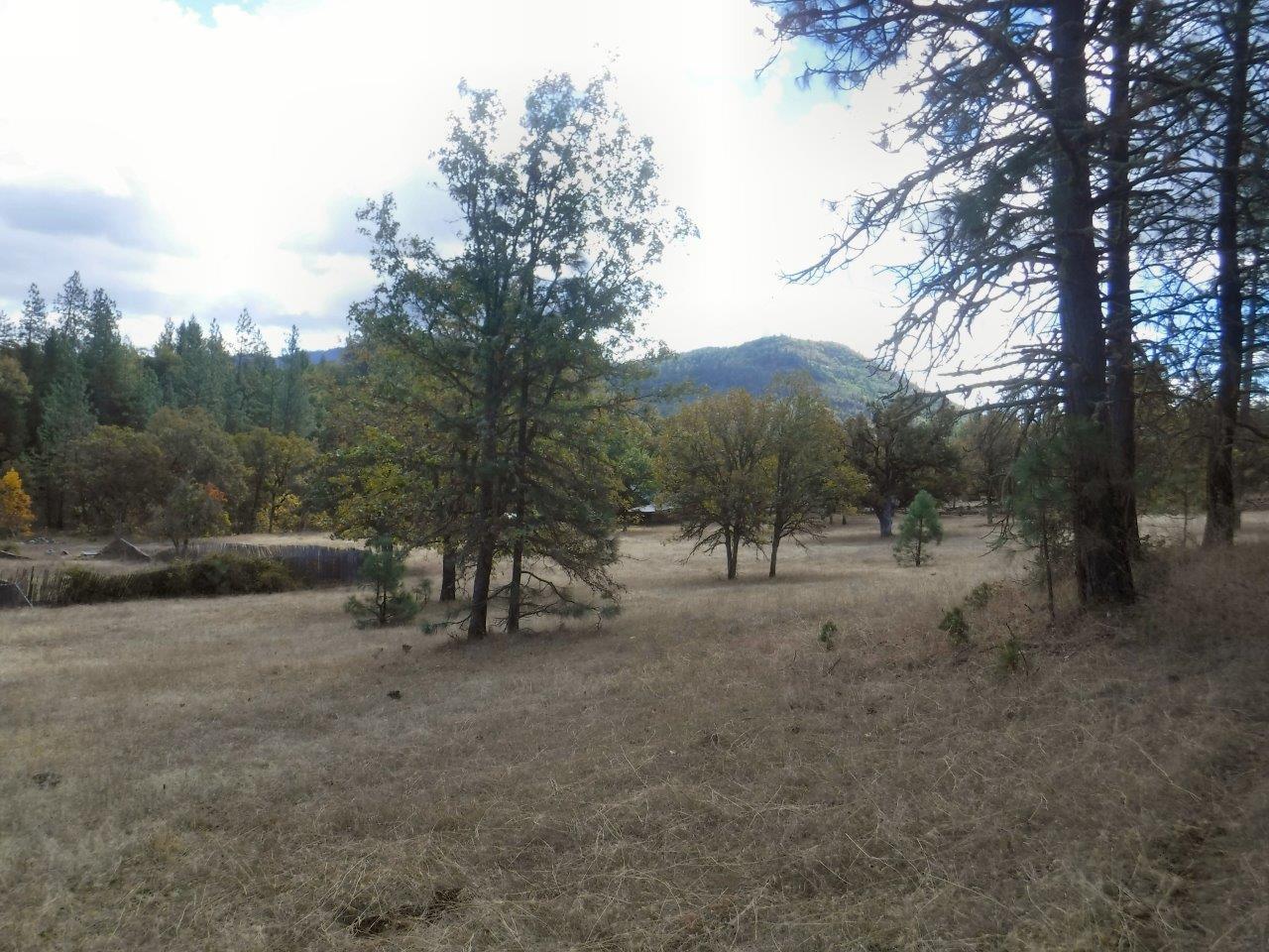 20430 Sawyer Road Shady Cove, OR 97539 - Photo 9 of 17 Additional Photo