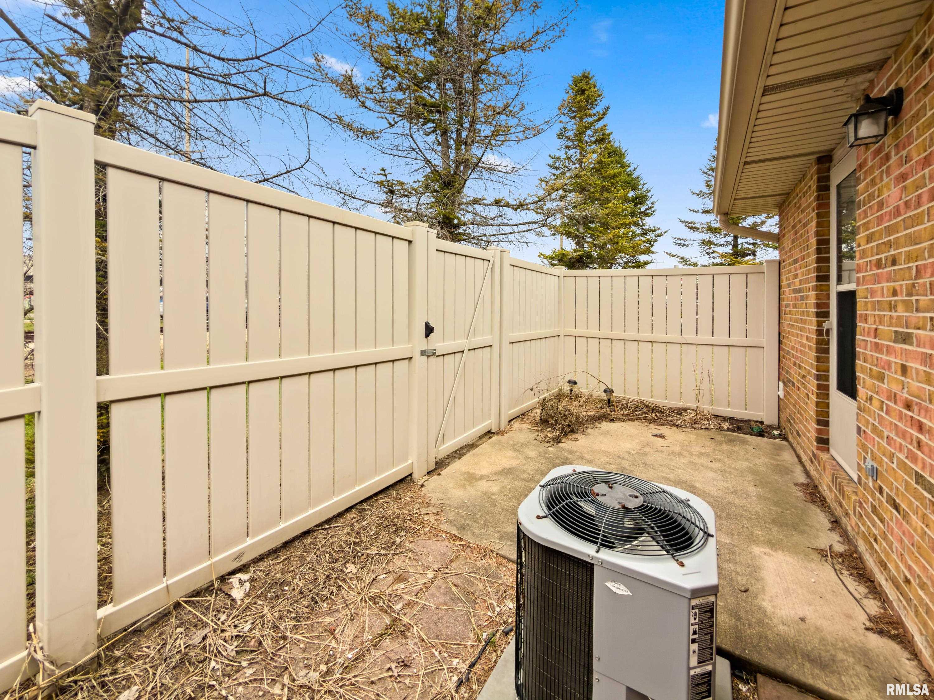 642 North Third Avenue, Unit 7 Morton, IL 61550 - Photo 30 of 30