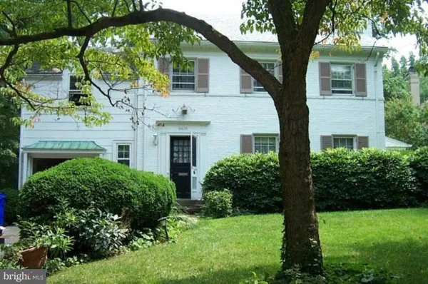 $4,995 | 9405 Locust Hill Road, Bethesda, MD 20814