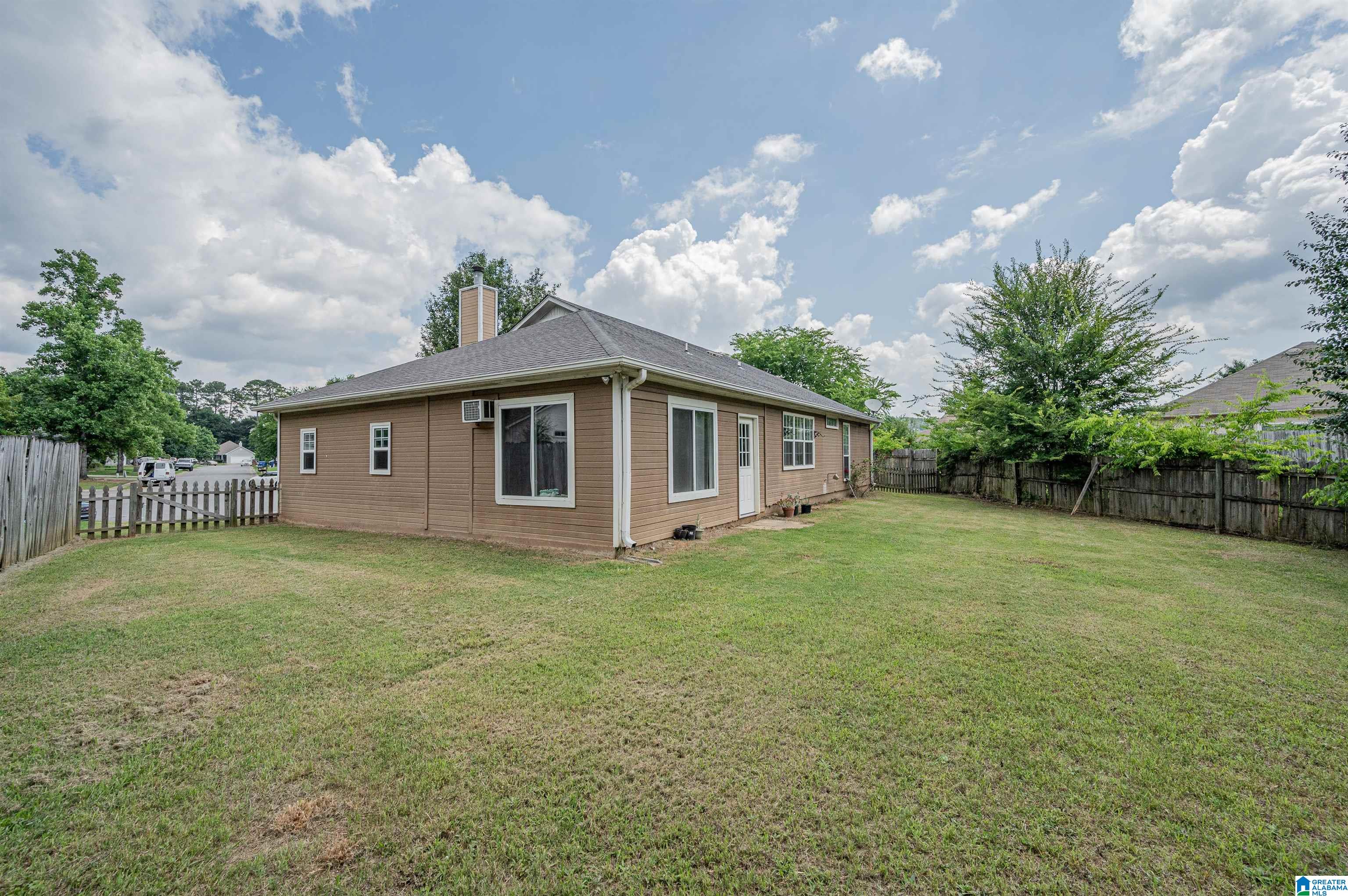 137 Cambridge Pointe Circle Alabaster, AL 35007 - Photo 30 of 33