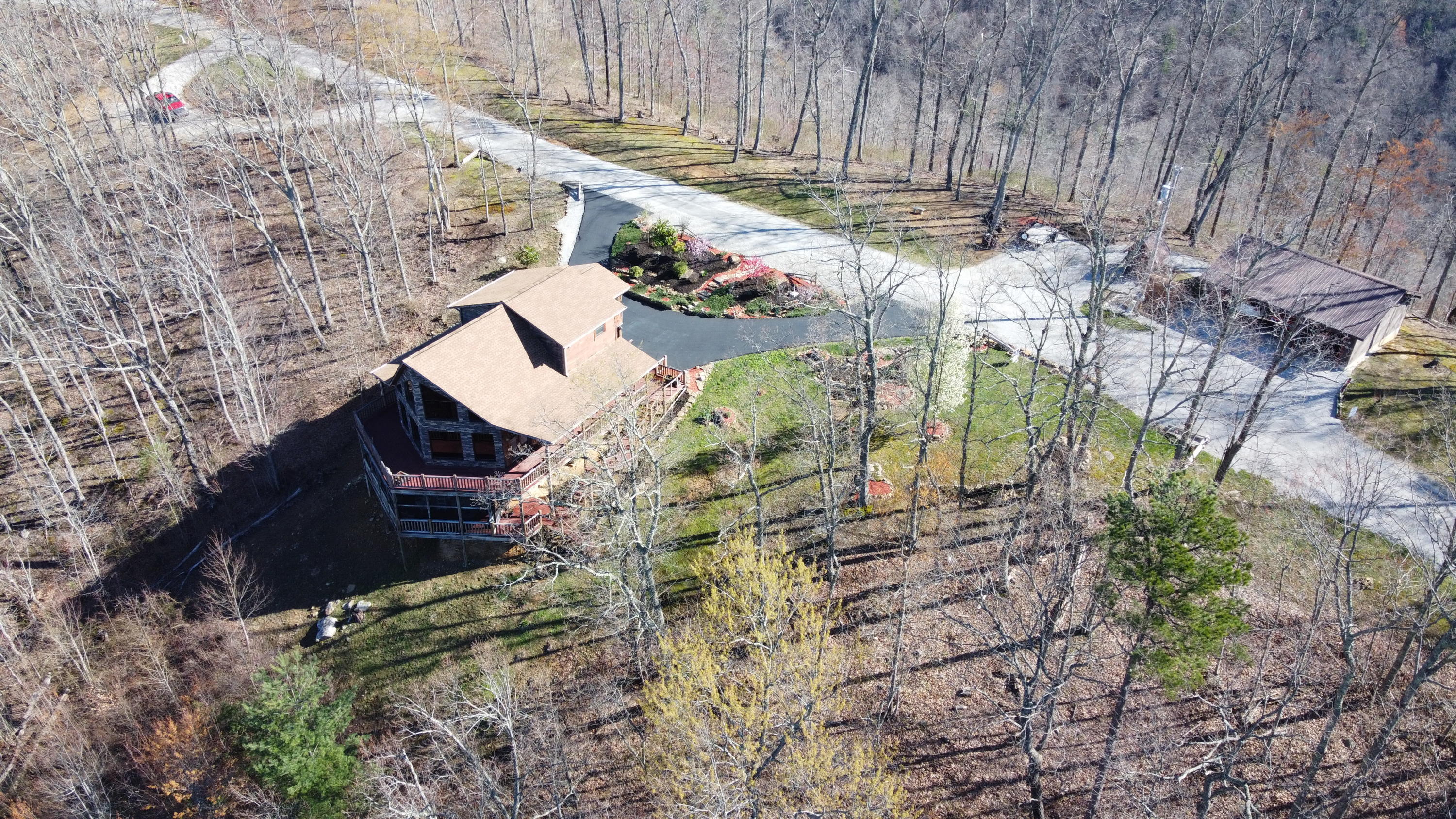 541 Shug Mtn Road Oneida, TN 37841 - Photo 14 of 35 DJI_0779