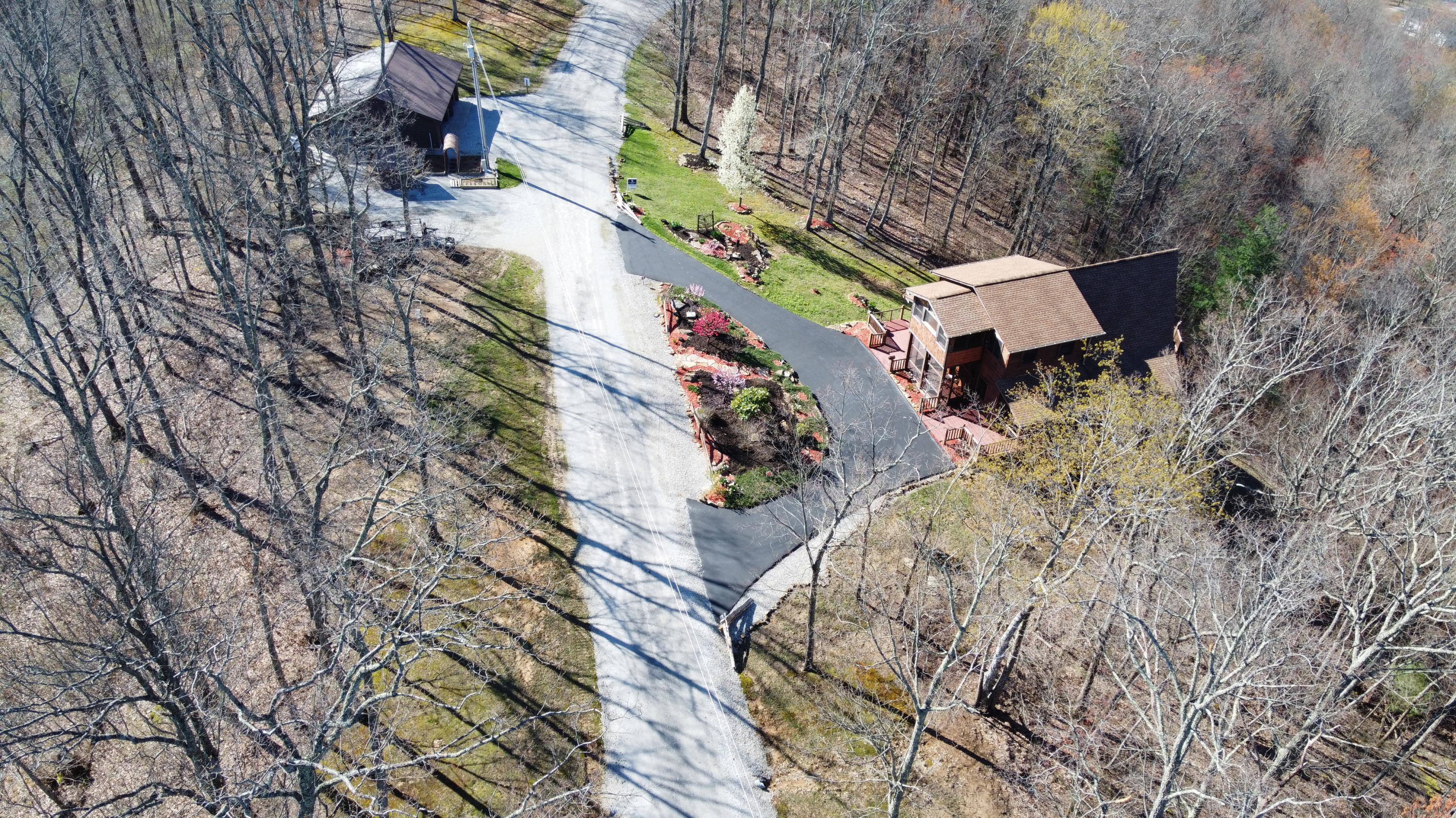 541 Shug Mtn Road Oneida, TN 37841 - Photo 15 of 35 DJI_0776