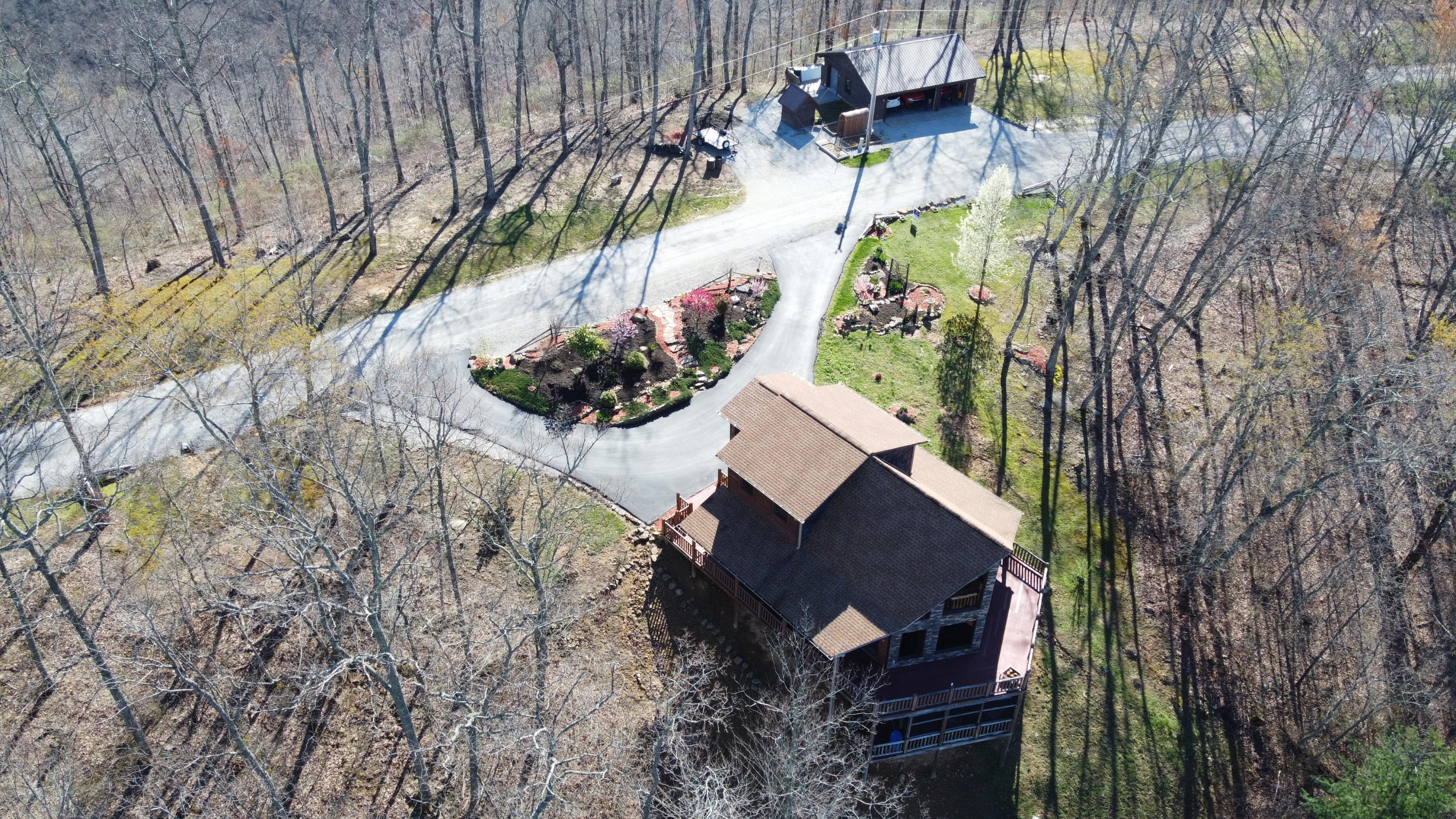 541 Shug Mtn Road Oneida, TN 37841 - Photo 16 of 35 DJI_0777