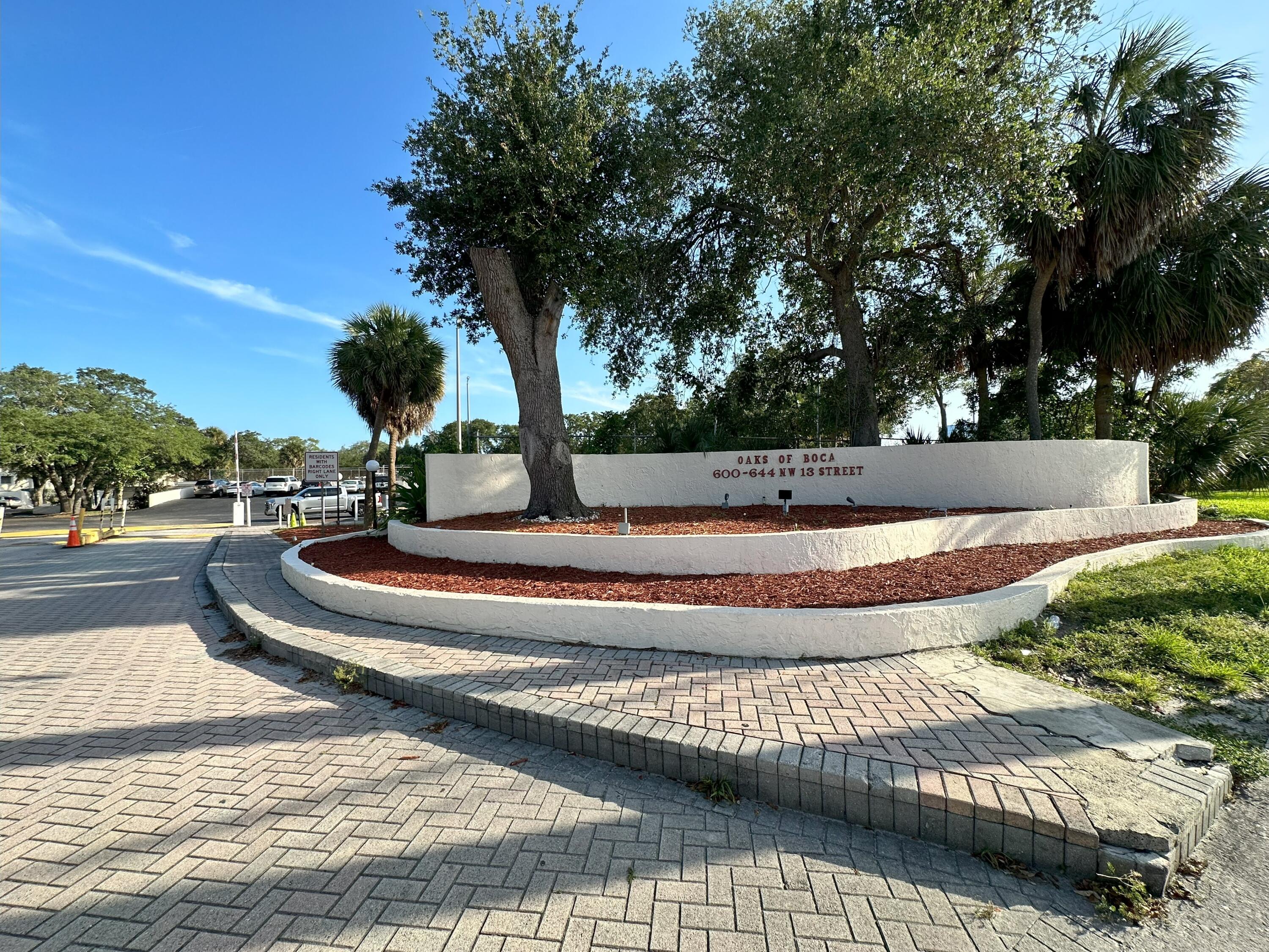 636 Northwest 13th Street, Unit 280 Boca Raton, FL 33486 - Photo 13 of 16 Community Entrance