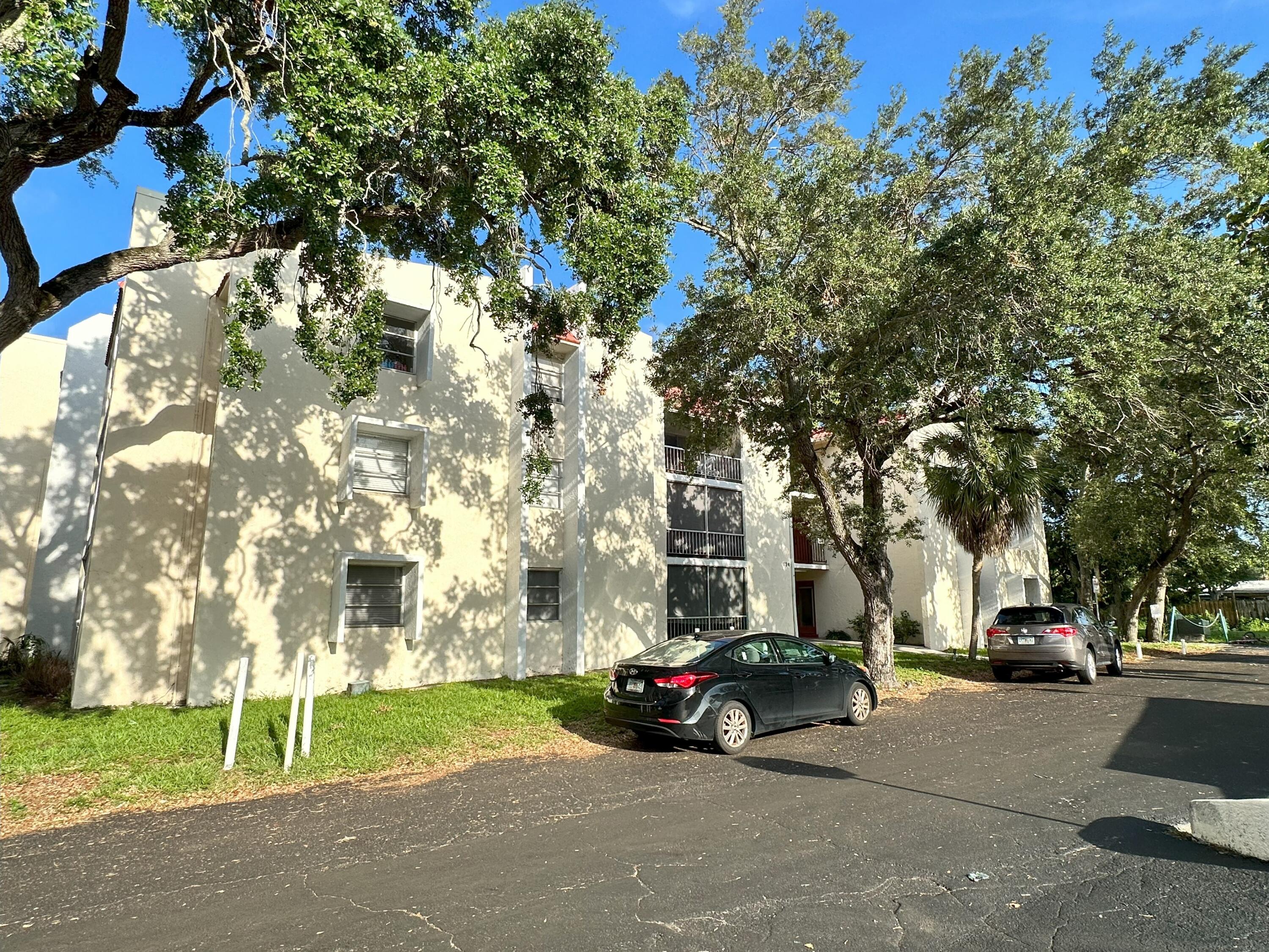 636 Northwest 13th Street, Unit 280 Boca Raton, FL 33486 - Photo 15 of 16 Building 1