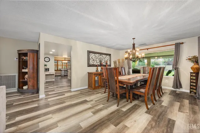 $640,000 | Undisclosed Address, Bakersfield, CA 93309