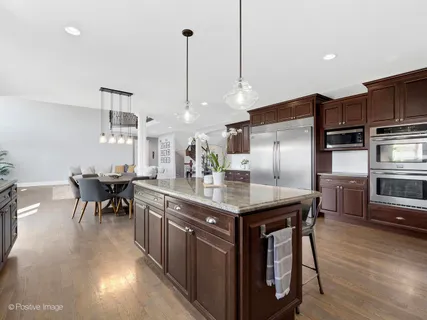 $875,000 | 21580 Skyway Drive, Mokena, IL 60448